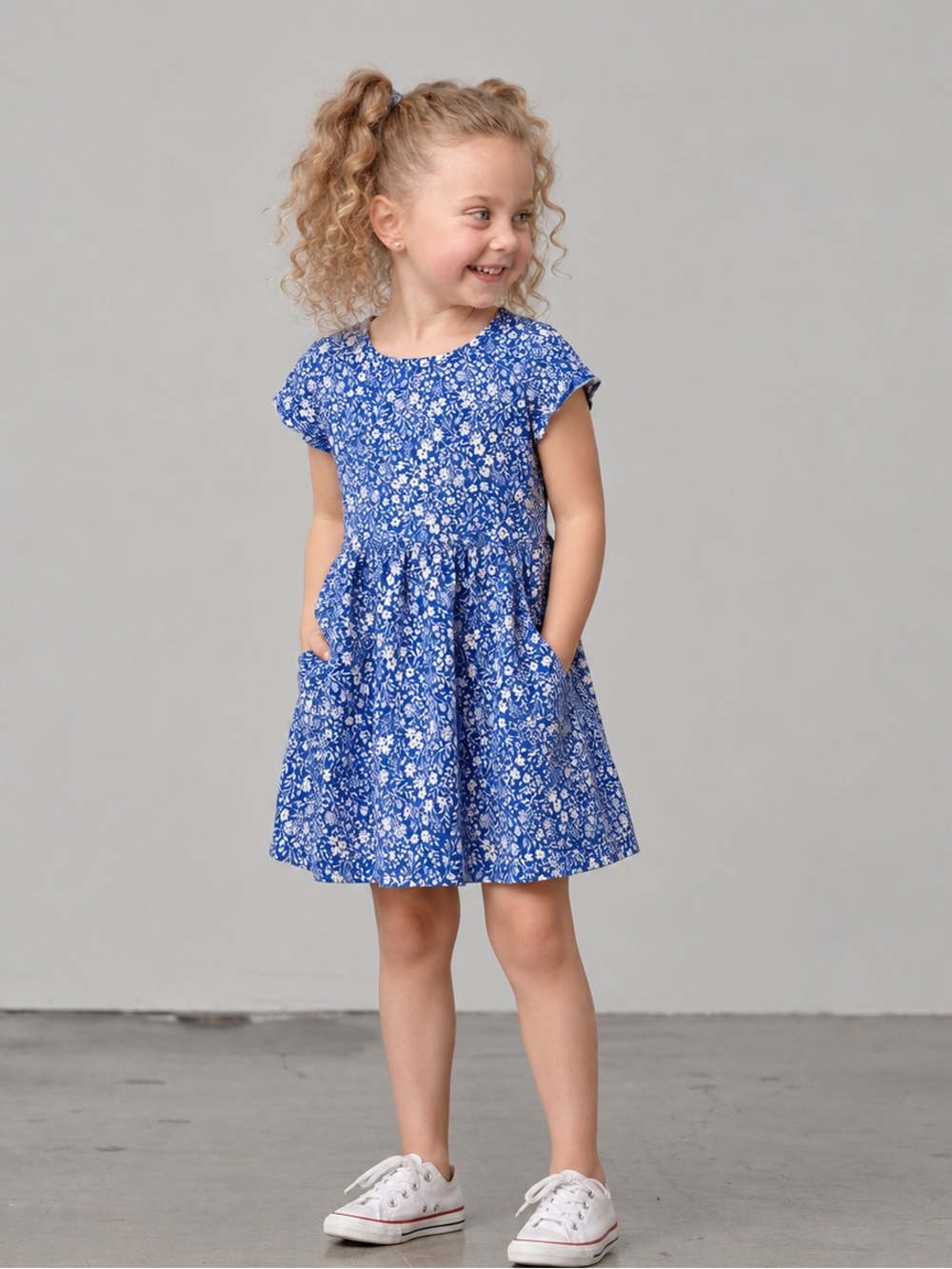 wonder nation Blue Floral Short-Sleeve Dress with Pockets - Girls XS (4-5)